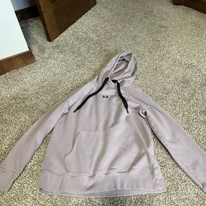Purple Under Armour Sweatshirt, size S
